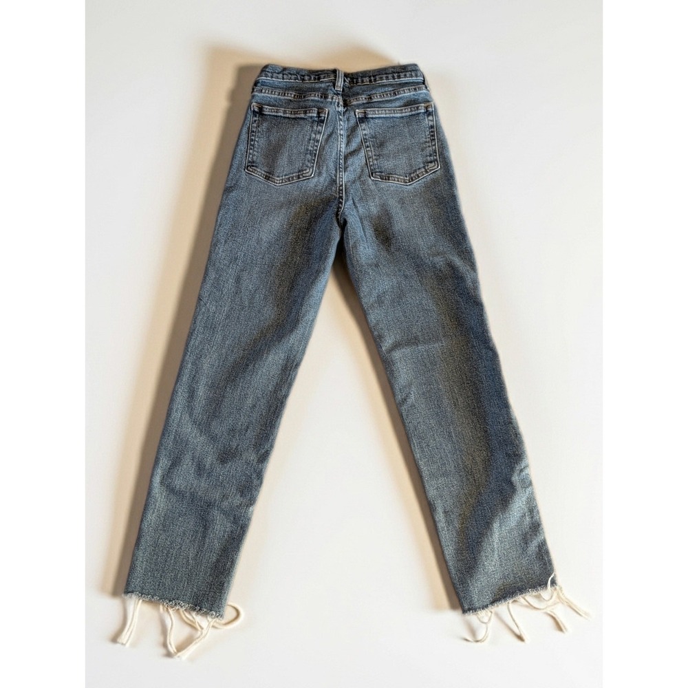 Universal Thread Slim Mid Rise Slim Women's Blue Denim Jeans Fringe Hem Straight